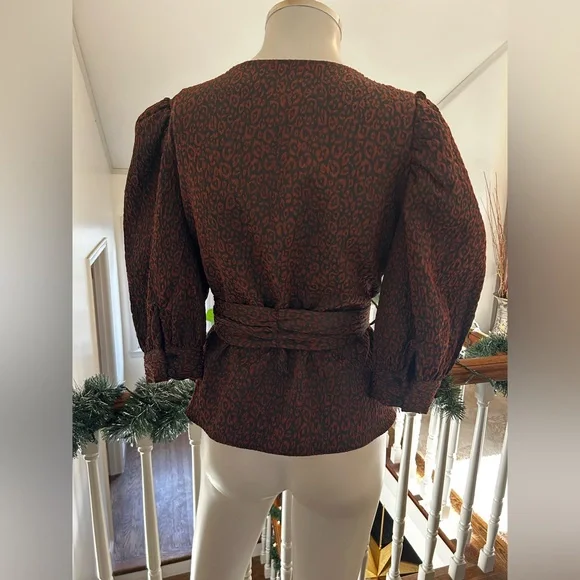 NWOT - Hutch for Anthropologie Brocade Wrap Top Puff Sleeve Tie Waist Size M - Picture 4 of 8